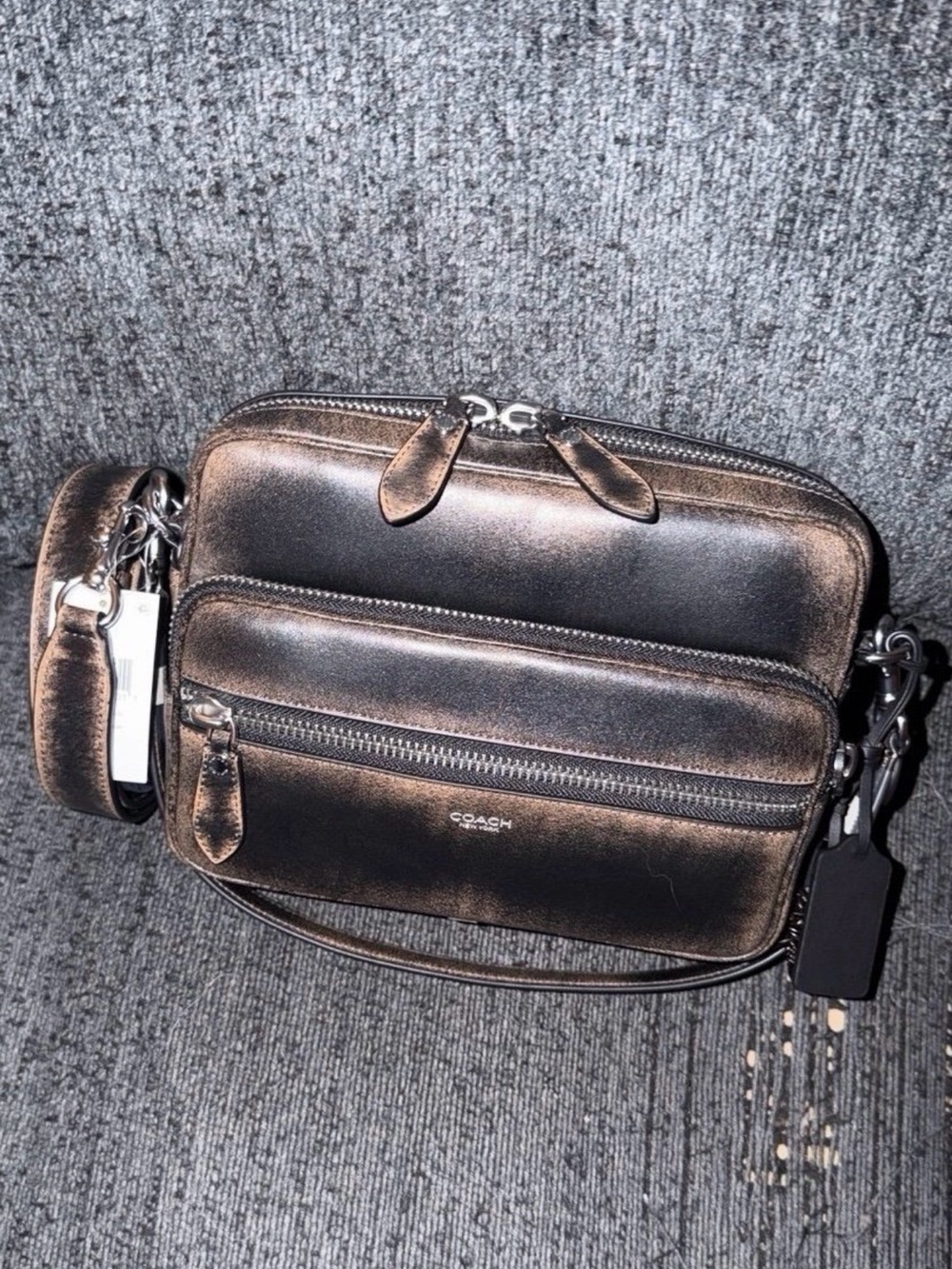 Coach Dakota Crossbody Bag w/ Charms in Glovetanned Loved Leather Black/Tan NWT